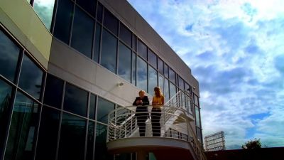 Horatio, you wanted
to talk to me? - CSI: Miami