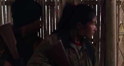 Horen, if you don't want trouble,
surrender now! - Anek
