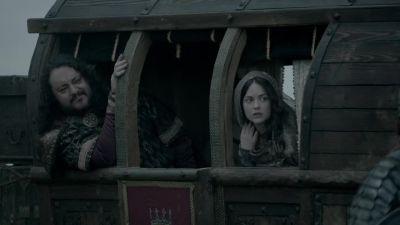(Horn bellows) - Vikings