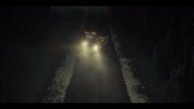 (horn blaring) - Fargo