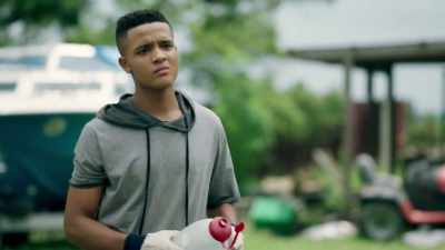 ( horn honks ) - Queen Sugar