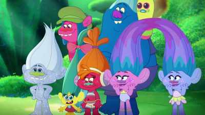 ‐[horns blaring]
‐[laughs] - Trolls: TrollsTopia