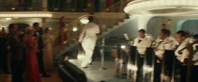 Horns! Stand up please. - Blitz