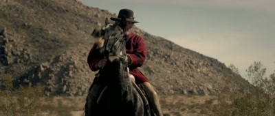 [horse neighs] - Night of the Tommyknockers