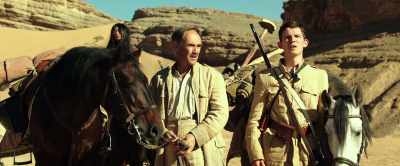 [horse snorts] - Waiting for the Barbarians