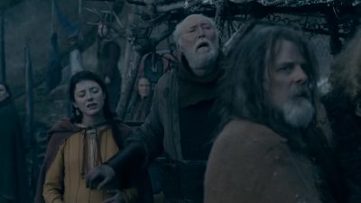 [horses approaching] - Vikings