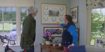 Horse's feet vary in size
quite considerably - Quintessentially British