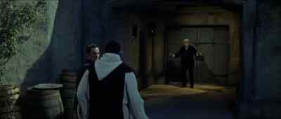 - Horses, quickly!
- We will go after them. - Dracula: Prince of Darkness