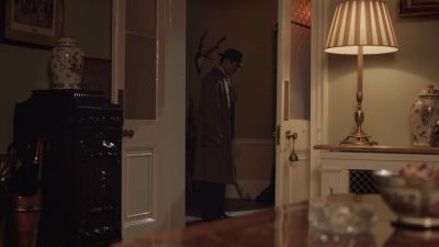 Hoskins, stand the men down. - Agatha Christie's Poirot