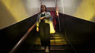 Host: On today's
"Analog Dialogue," - Zoey's Extraordinary Playlist