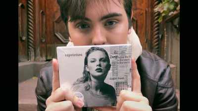 [Hourihane] Her unique skill
as a songwriter - Taylor Swift vs Scooter Braun: Bad Blood