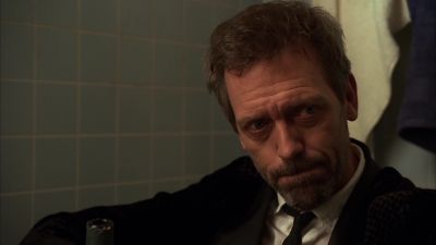 - House, you in there? - House