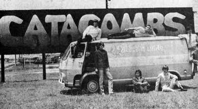 Houston had this place
called The Catacombs, - Jimmie & Stevie Ray Vaughan: Brothers in Blues