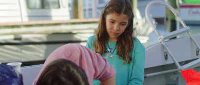 - How about giving him a second chance?
- Yes, ma'am. - Bernie the Dolphin 2