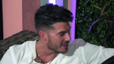 HOW ABOUT THAT? - Love Island