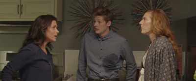 How am I supposed to tell
the difference - Max and Me