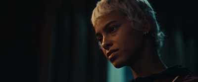How androgyny
is so attractive in the young. - She Will