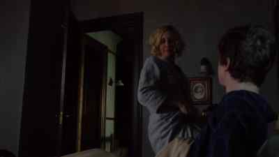 How are you doing today, kiddo? - Bates Motel