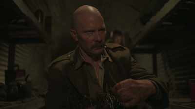 -How are we getting on?
-Steadfast sir. - Bunker
