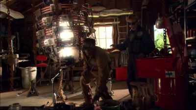 How are you going to get
the mammoth onto the roof? - Eureka!