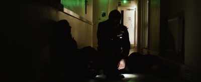 How are we supposed
to fight these things? - Alien Outbreak