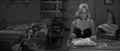 How are the girls in Paris? - The Young Lions