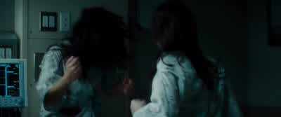 How are those stitches? - Scream 4