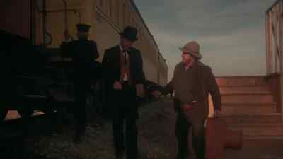 - How are you, Tector?
- Glad to have you back, Judge. - The Life and Times of Judge Roy Bean