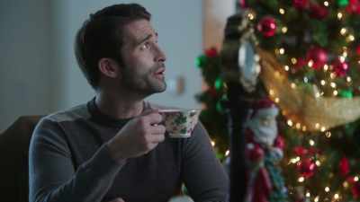 - How are you?
- Well... - The Holiday Exchange