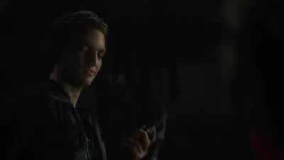 - How? - Bellamy! - The 100