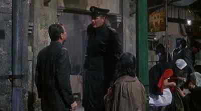 - How can we get up there?
- I'm sorry, it's impossible. - The World of Suzie Wong