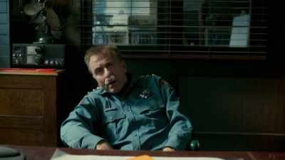 How can I help you? - Tin Star