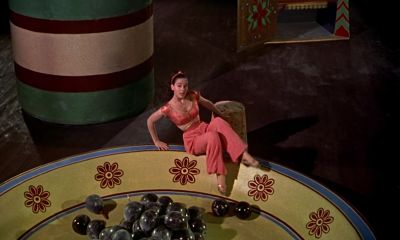How can you love a tiny - The 7th Voyage of Sinbad