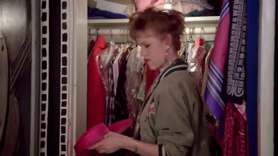 How can you tell - Pretty in Pink