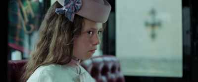 How can you think
of cream cake now? - Corsage