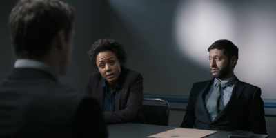 -How come he didn't see you?
-I was observing from a covered position. - Bodyguard