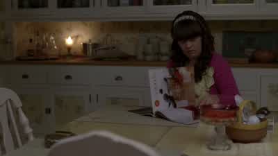 How come I don't look like these girls? - American Horror Story