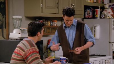 How come it's not mixing
with the water? - Friends