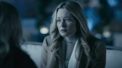 How come you keep
giving me chances, - Secrets Between Sisters