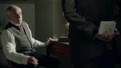 How come you never perform
like that for me? [ Chuckles ] - Grand Hotel