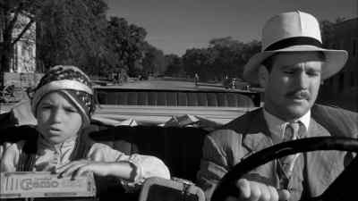- How come you're taking me?
- Huh? - Paper Moon