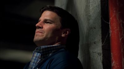 How could a guy with military
training miss with a scattergun? - Bones