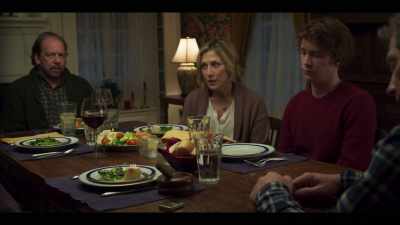 - How could you not call us?
- Oh, my God... - The Land of Steady Habits