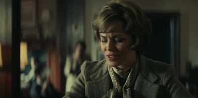 - How dare you?
- Well, only one state ratified - Mrs. America