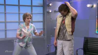 ‫How did you all exit the
‫spacecraft?
‫That same soft light picked - SNL50: The Anniversary Special