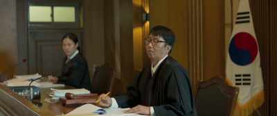 How did she attack him? - Innocent Witness