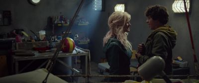 How did you find me Oh it's the bracelet - Turbo Kid