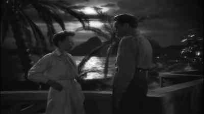 - How did you get here?
- Along the balcony. - Now, Voyager