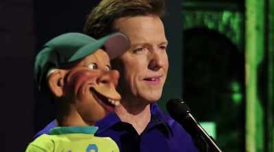 -How did that go?
-Well, like I said, - Jeff Dunham: Relative Disaster