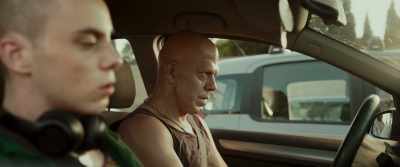 - How did it happ...
- You'll get there faster on foot. - Adagio